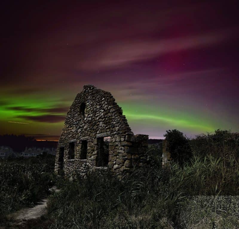 Aurora at Black Point Ruins - Ray Mandeville