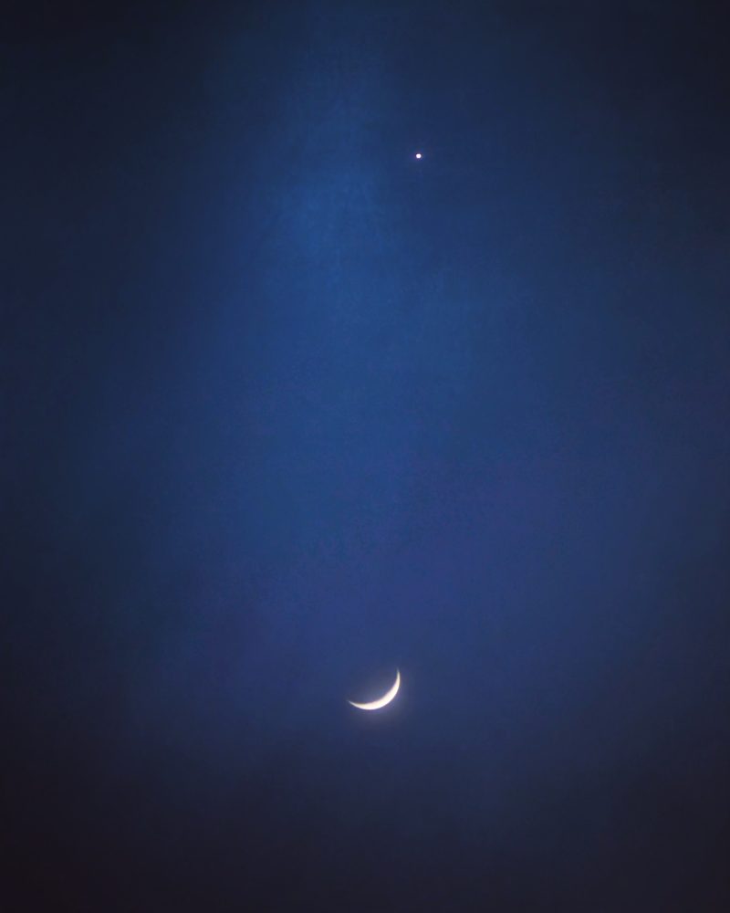The Kiss (Moon and Venus) - Michele Paci