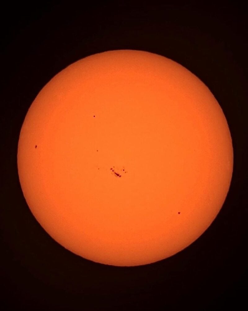 ZWO Seestar S50 photographing the sun